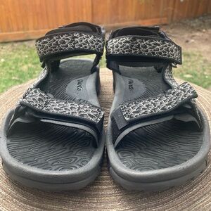 Teva Terra Fi 5 Universal Adjustable Hiking & Water Sports Sandal. Mens Size 9